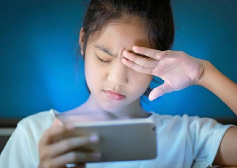 Gadget Addiction Remaja Krisis Mental Health & 7 Solusi Nyata