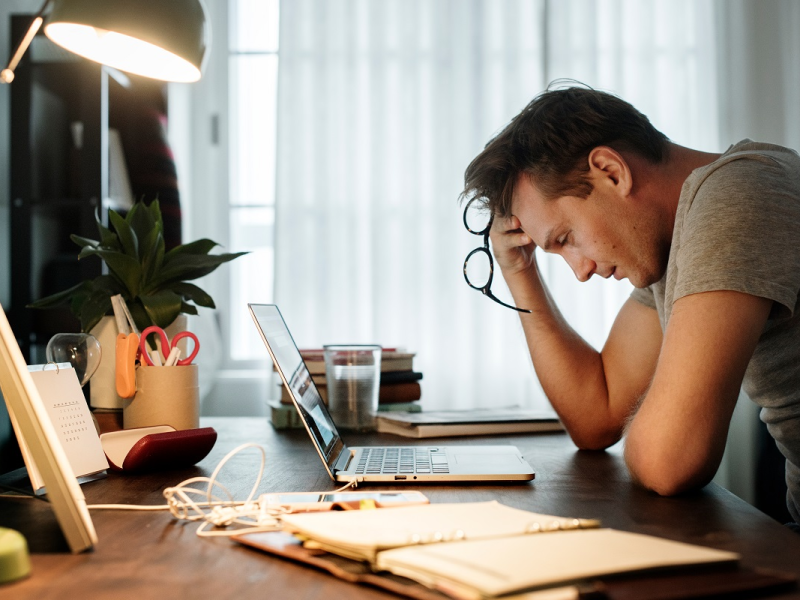 Batasan Sehat Karier 2025 Tips Hindari Burnout Kerja: Panduan Lengkap untuk Gen Z Indonesia